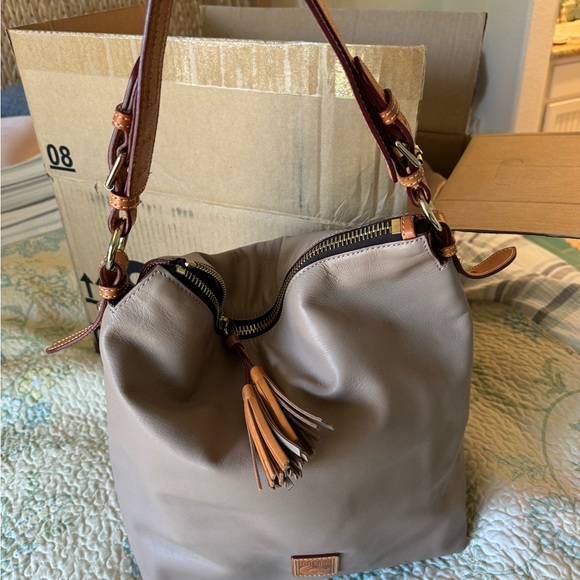 Dooney & Bourke Handbag - Picture 2 of 10